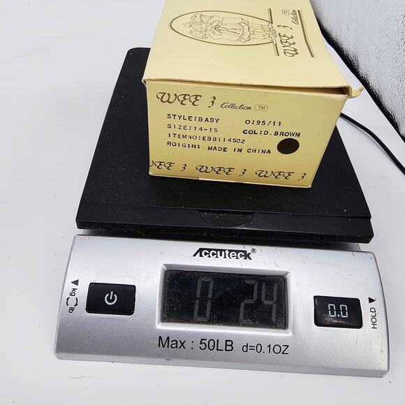 Vintage Wee 3 Baby Dark Brown E2 14-15.5” Doll Wig NEW with tags - Picture 8 of 8